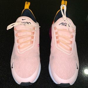 Nike Air Max 270